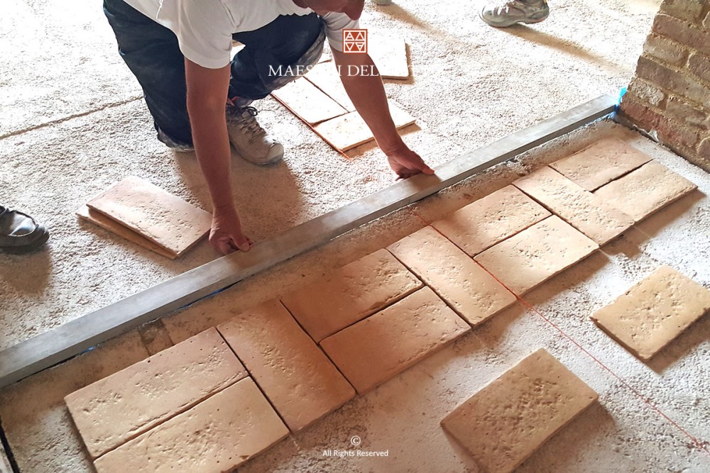 schema posa pavimento in cotto