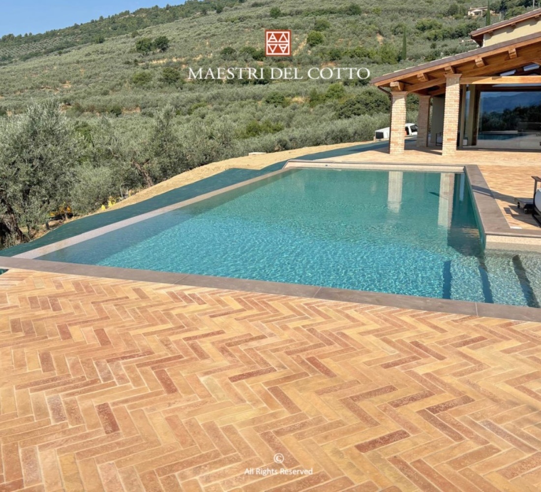 Solarium in Cotto Fatto a Mano