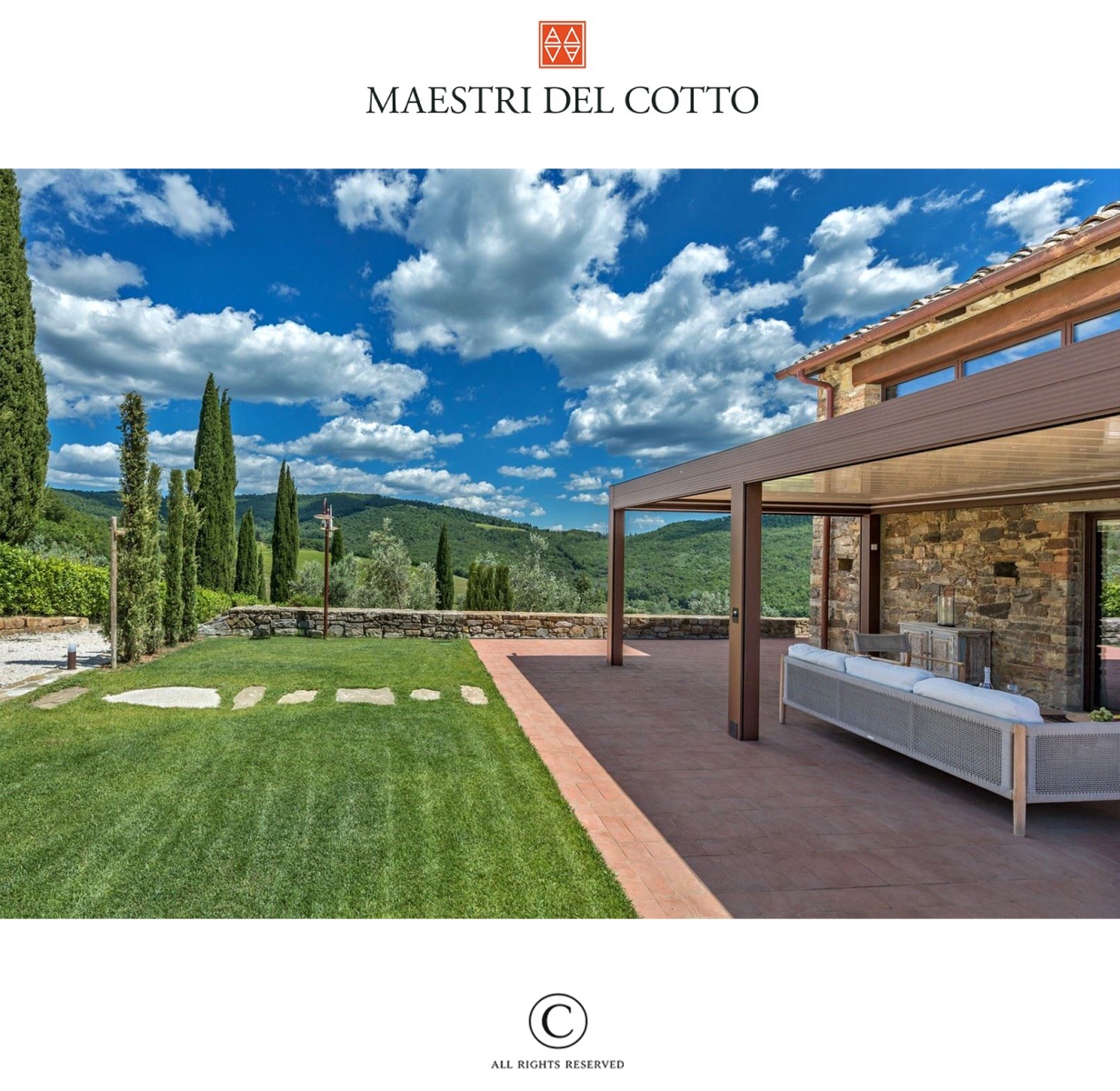 Pavimento in cotto rosato naturale per esterni