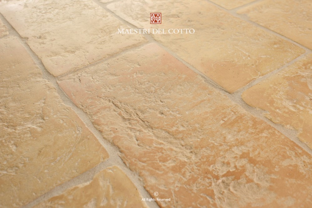 Pavimenti in Cotto Giallo Paglierino