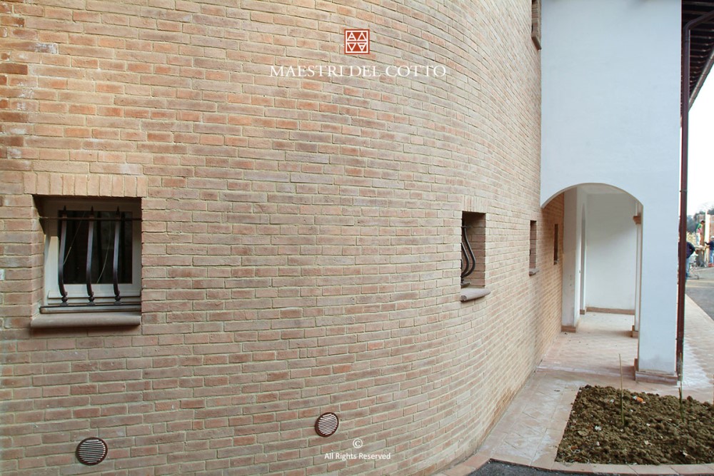 mattoni in cotto per rivestimento faccia vista