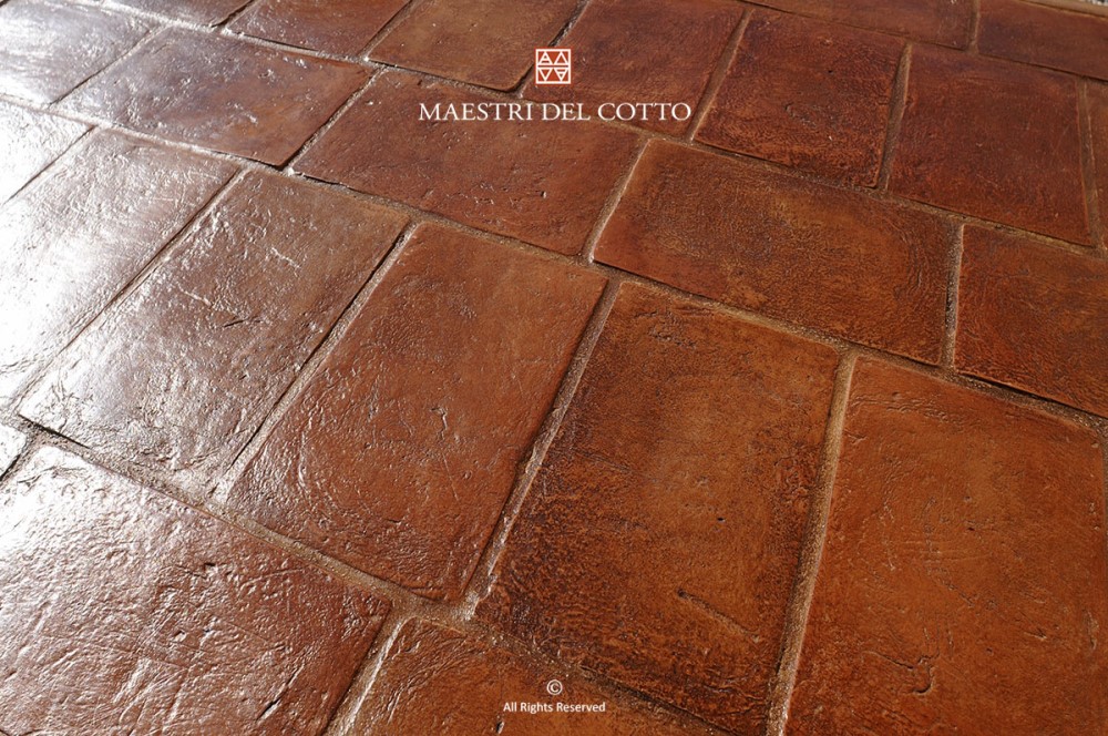 pulire fughe pavimento in cotto