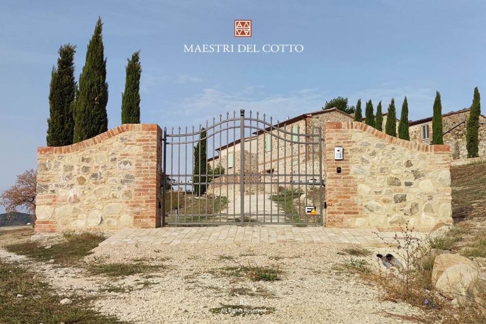 mattone in cotto antico per colonne