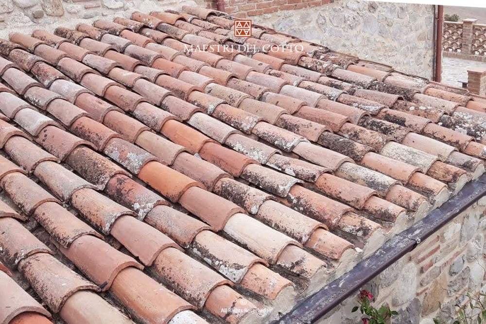 coppo e controcoppo in cotto vecchio