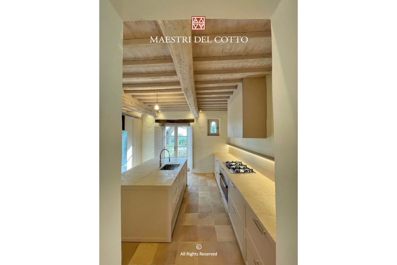 Pavimento in cotto per casale